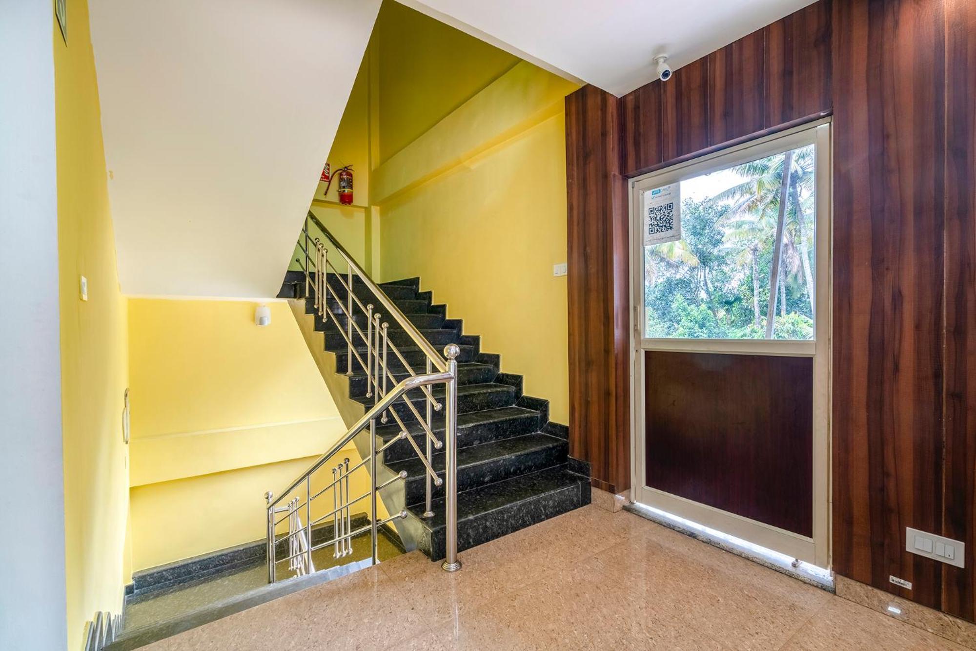 Fabhotel Abrigo Residency Anaviratty Εξωτερικό φωτογραφία